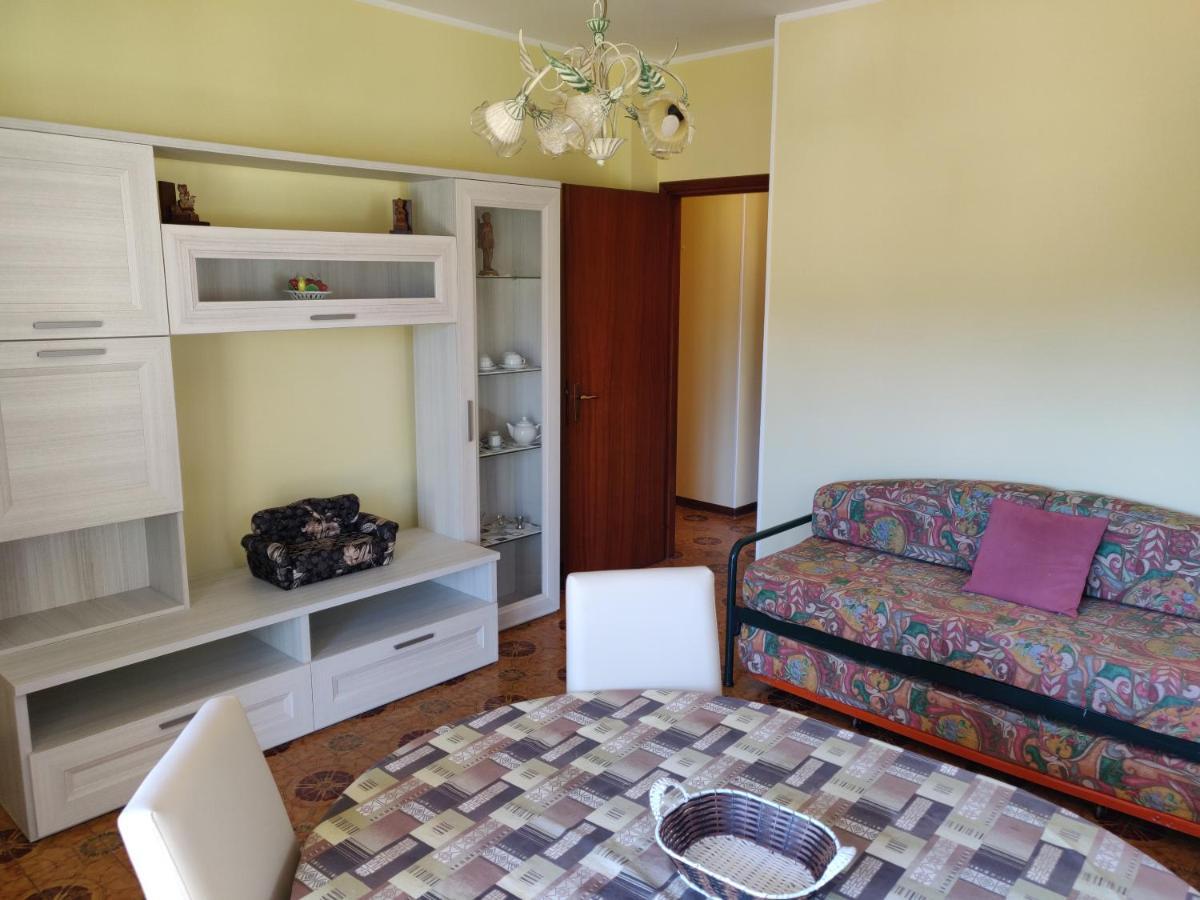 Residenza Il Poggio Lejlighed San Bartolomeo Al Mare Eksteriør billede