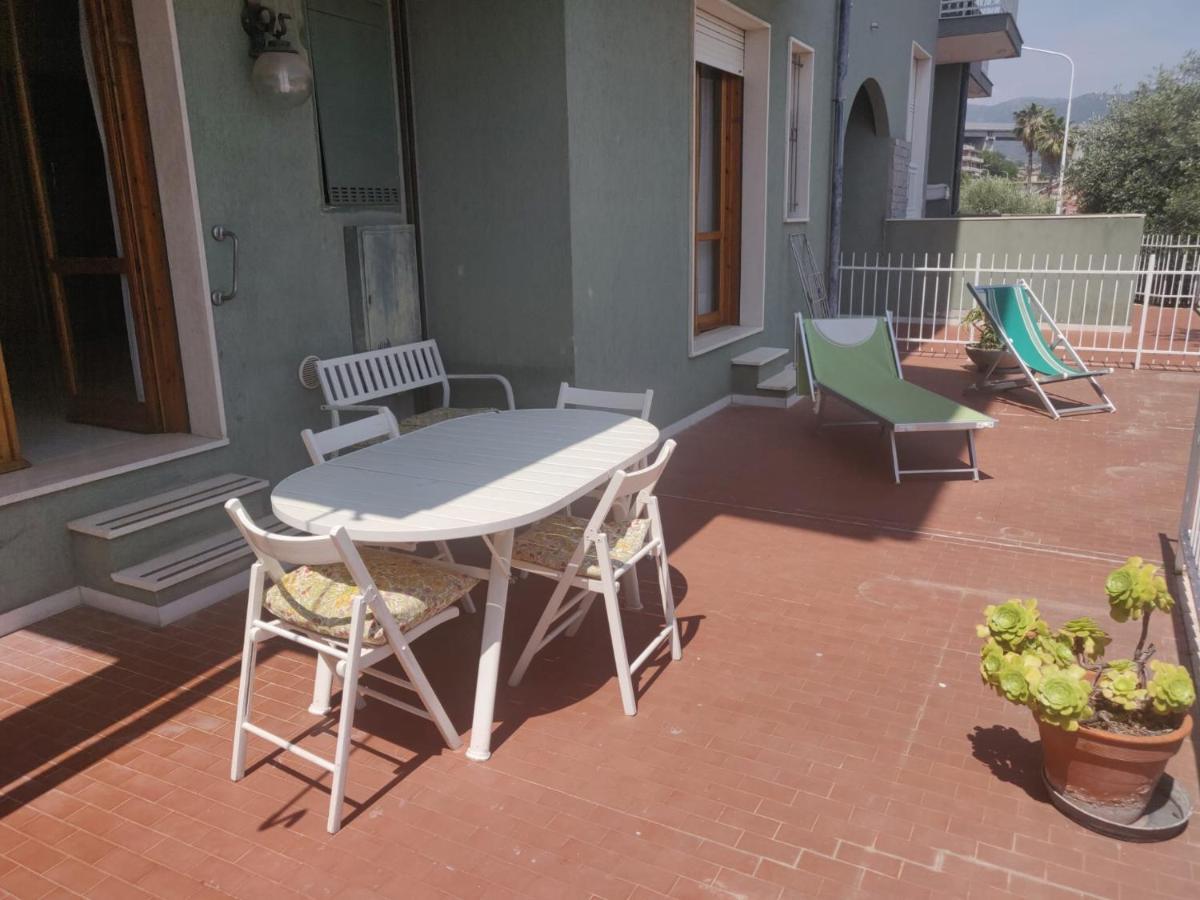 Residenza Il Poggio Lejlighed San Bartolomeo Al Mare Eksteriør billede